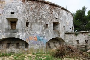 Befestigungsanlagen von Pola: das Turmfort Casoni Vecchi