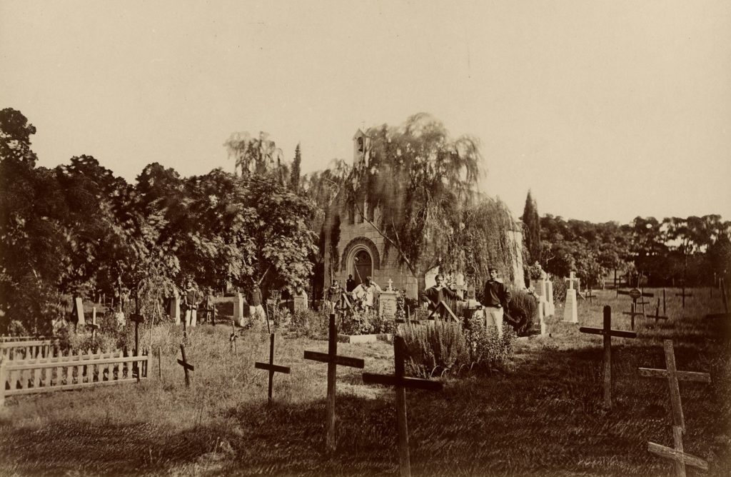 Ansicht des Marinefriedhofs um 1872 - Bild des Marinefotografen Johann B. Rottmayer